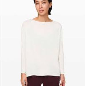 Lululemon Back in Action Long Sleeve in Dove Gray